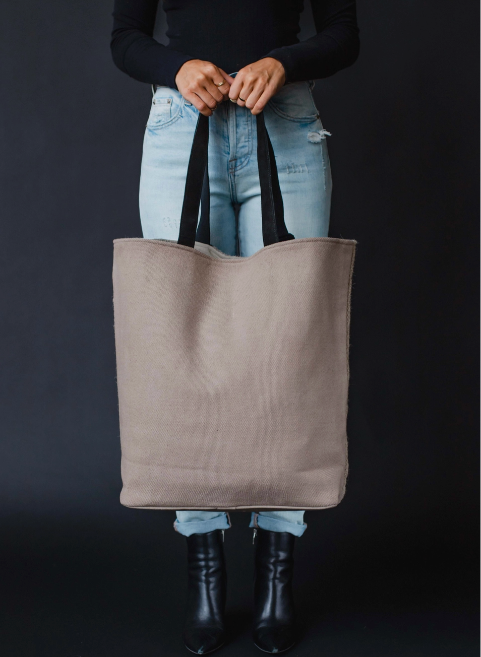 The Traveler Tote